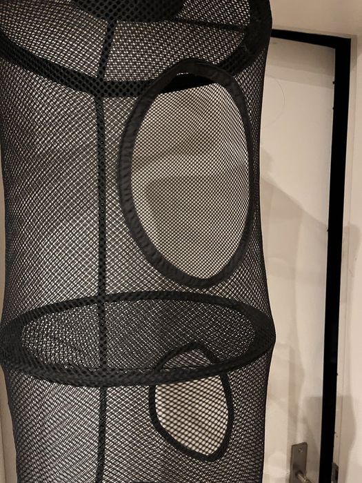 Rede preta com niveis para arrumacao