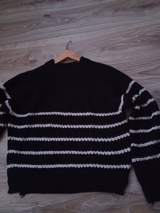 Nowy sweter damski rozm.S 36/38