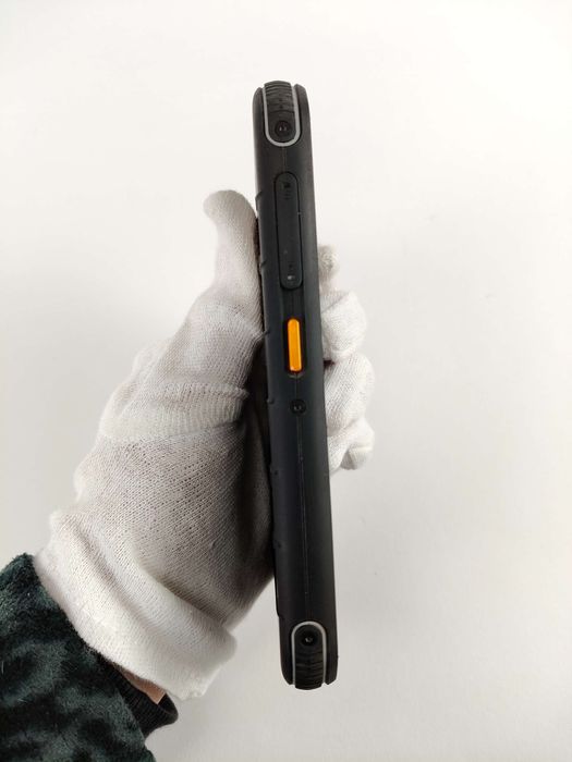 Smartfon Cat Phones S42 3 GB / 32 GB 4G (LTE) czarny