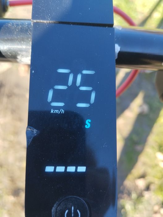 Електросамокат Xiaomi m365 pro