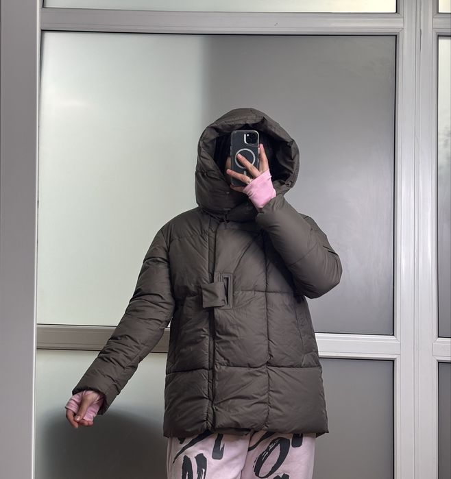 Куртка кольору хакі, розмір L