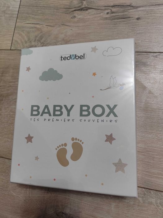 Baby Box marki Tedybel. Zestaw pamiątkowy