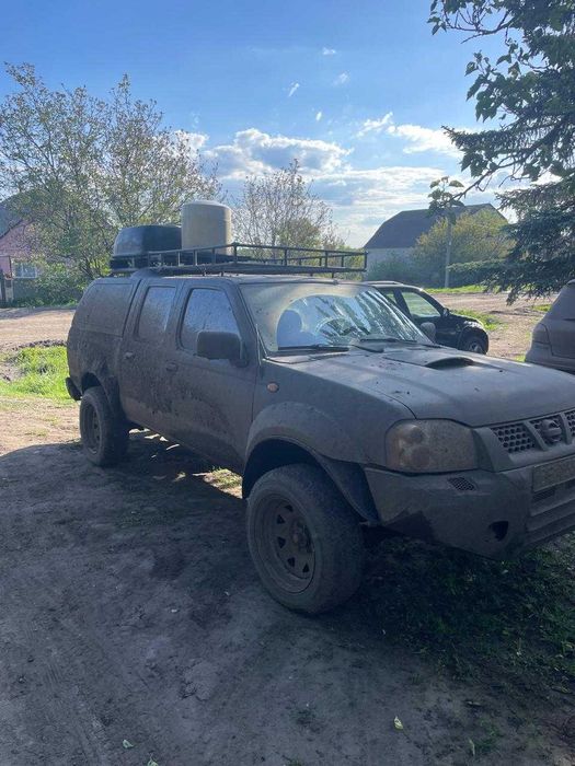 Продам Nissan Navara