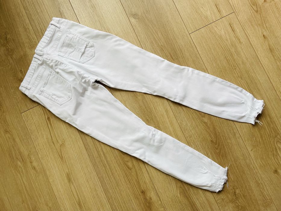 Spodnie dżinsowe białe S Queen Hearts