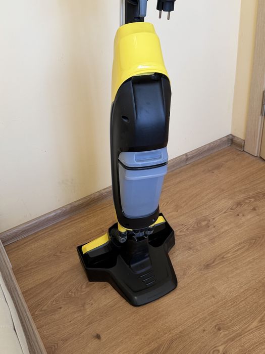 Миючий пилосос електрошвабра Karcher FC 5