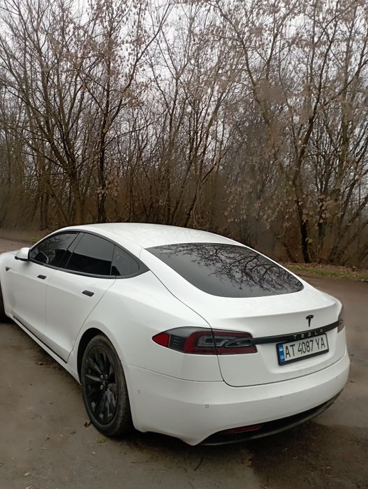Продам Tesla model S