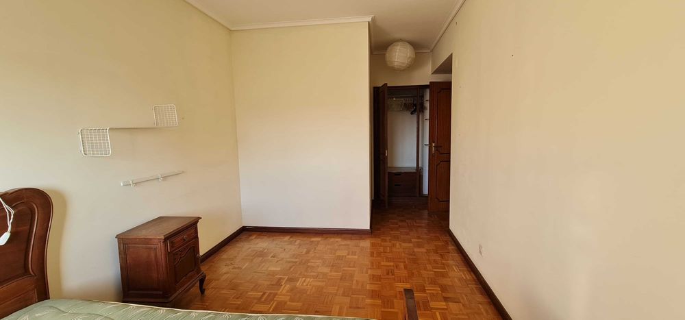 Apartamento T3, estacionamento em Espinho