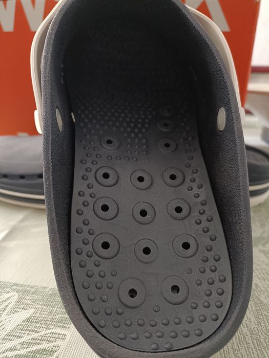 Crocs c/tira com palmilha Walksoft