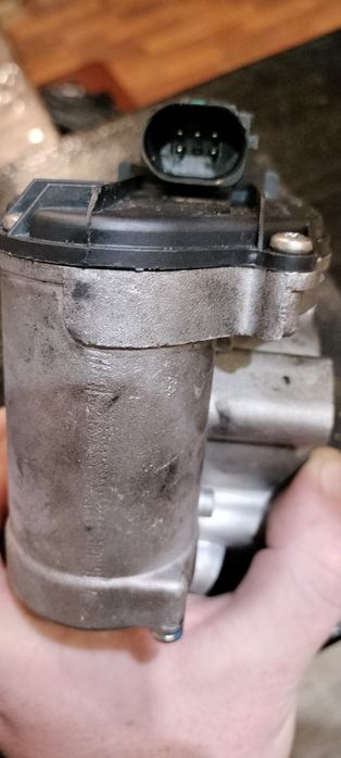 Клапан ЕГР Renault Trafic