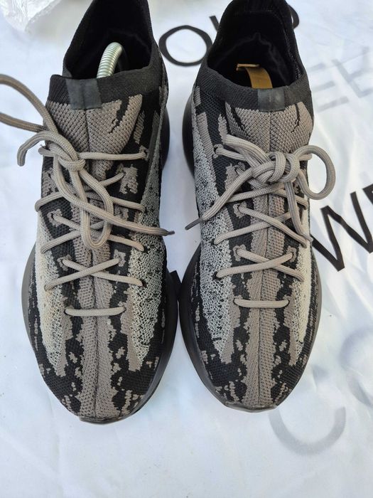 Чоловічі текстильні кросівки Adidas Yeezy Boost\27см