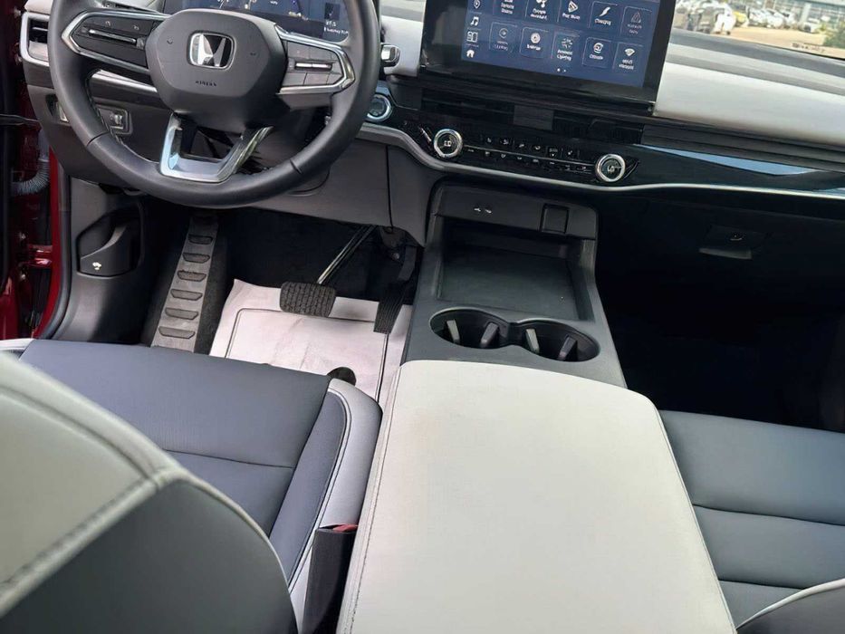 Honda Prologue Touring      2024