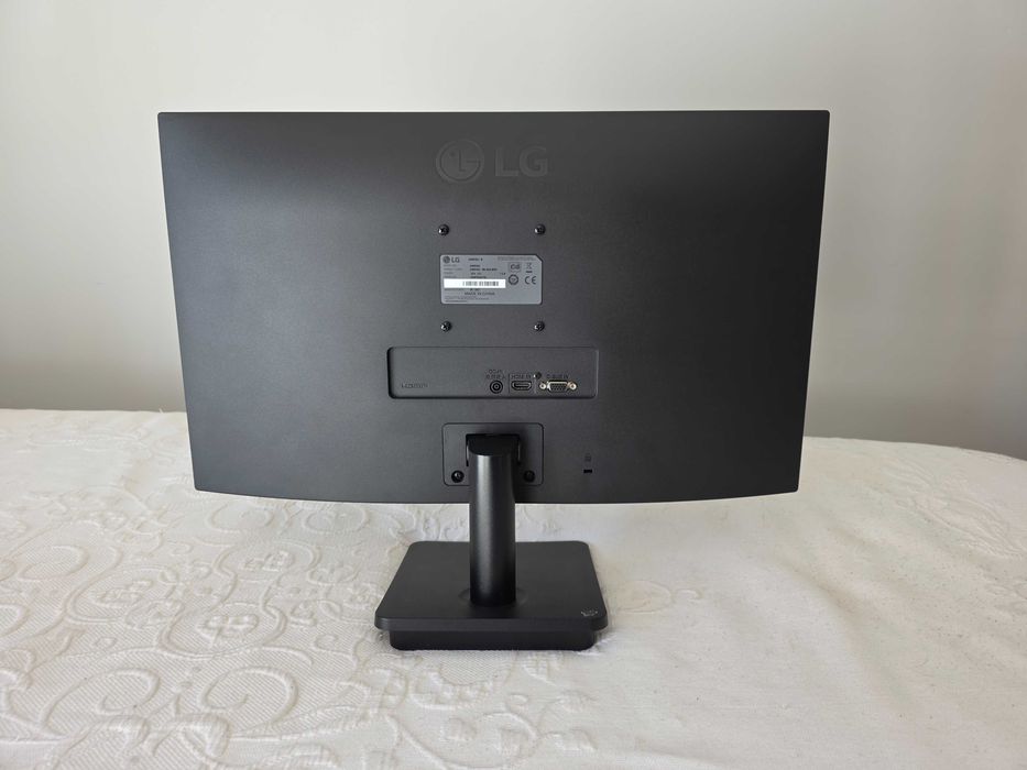 Monitor LG 24" (24MP400-B) Full HD IPS 75Hz – Como Novo / Impecável