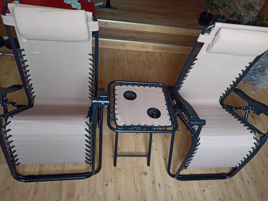 Zestaw leżaków meble ogrodowe stolik kamping zero gravity beżowe