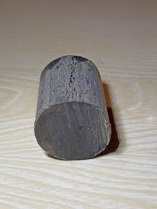 Заготовки с титану та міді