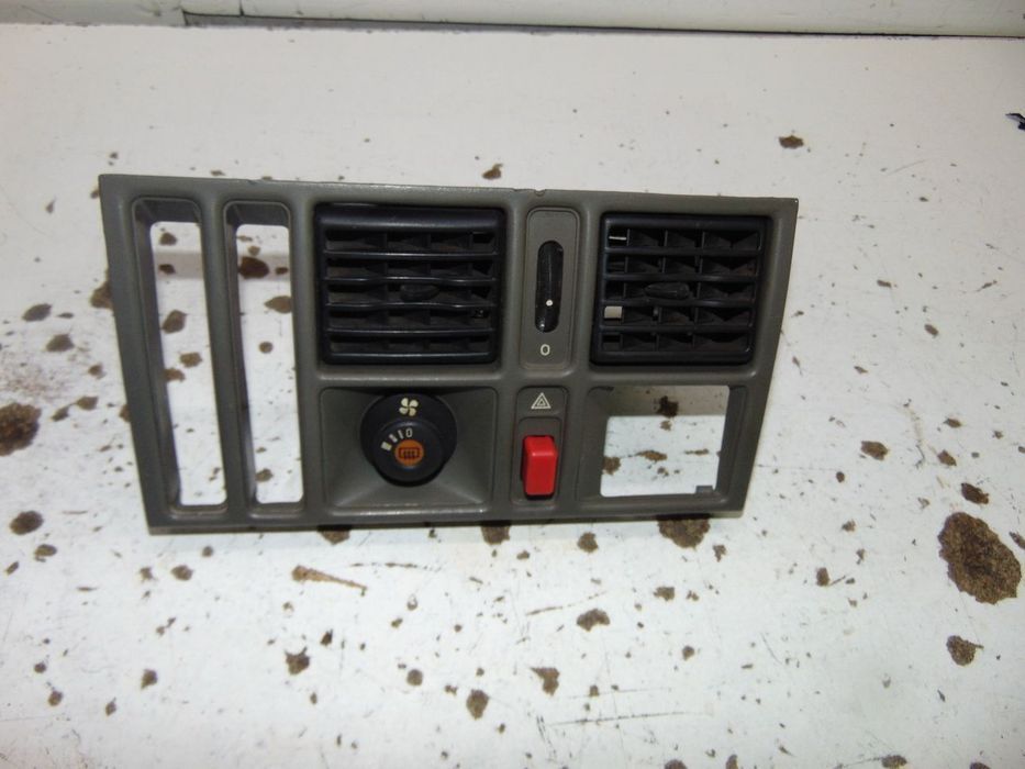 Opel Corsa A grelhas ventilação