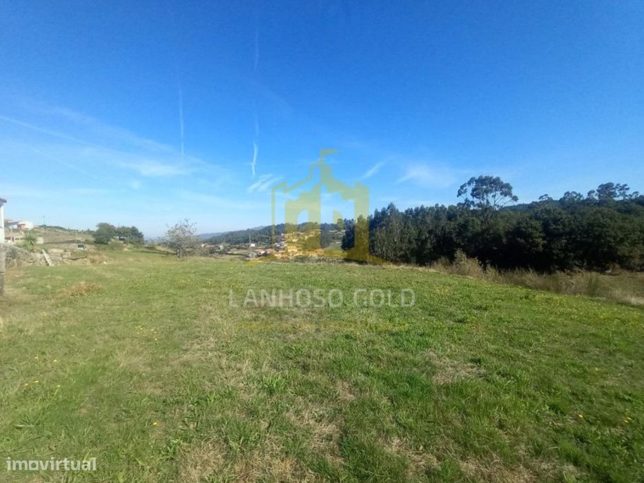 Terreno de Construção - Cunha, Paredes de Coura — Cunha, Viana do Castelo