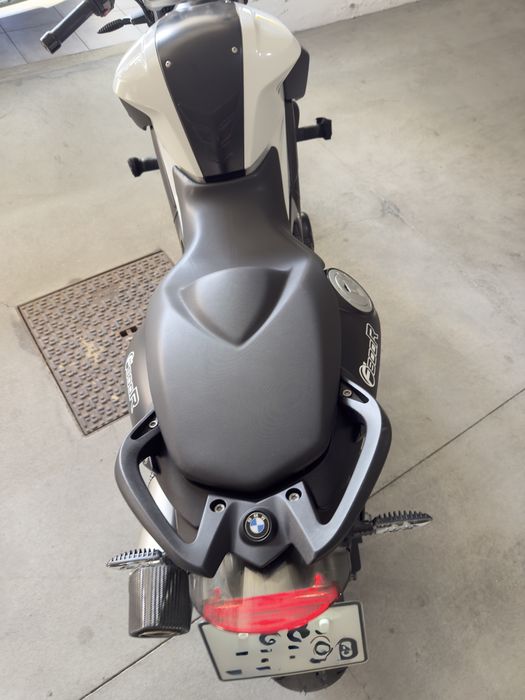 BMW F800R | 2010 | 23254 km | Revisão feita | Pneus novos