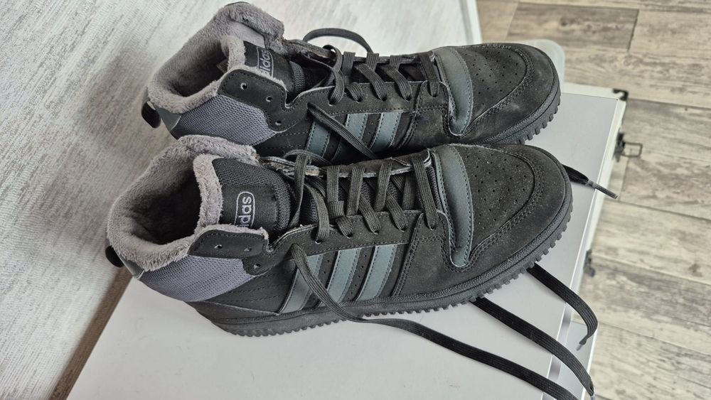 Buty Adidas roz.40