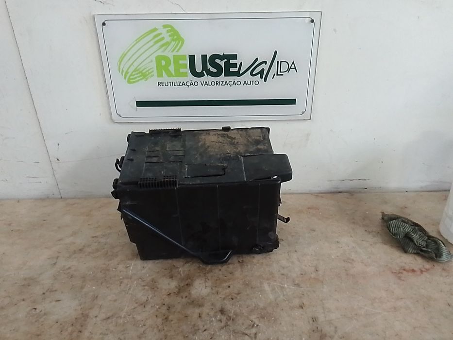 Caixa de Alujamento de Bateria PEUGEOT 3008 I (0U_)