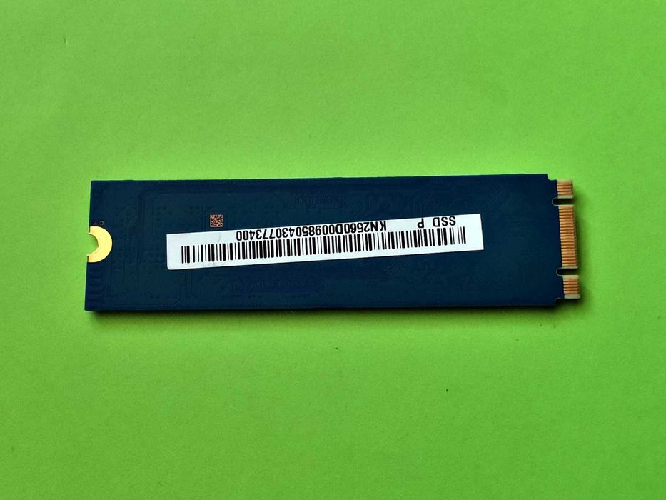 SSD M2 256GB SanDisk x600