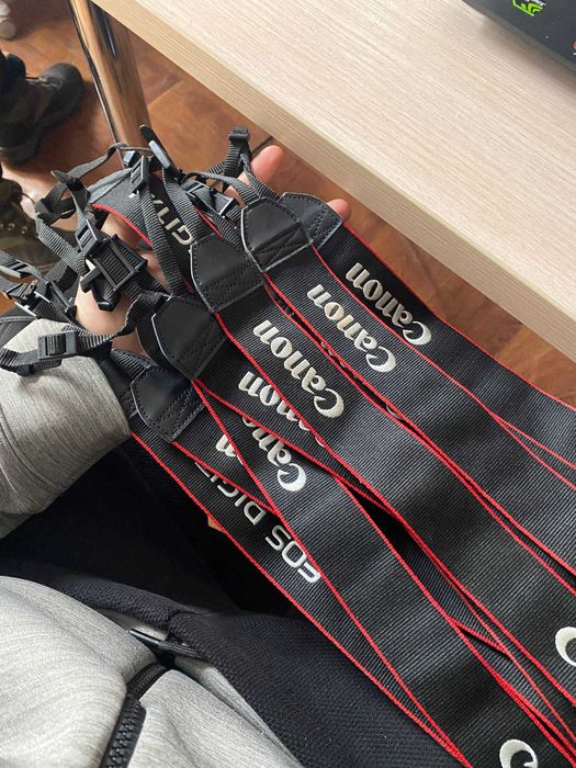 Плечовий шийний ремінь для фотоапаратів CANON