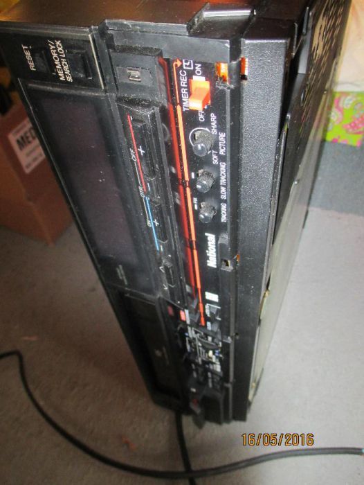 Video vhs National para peças ou para reparar