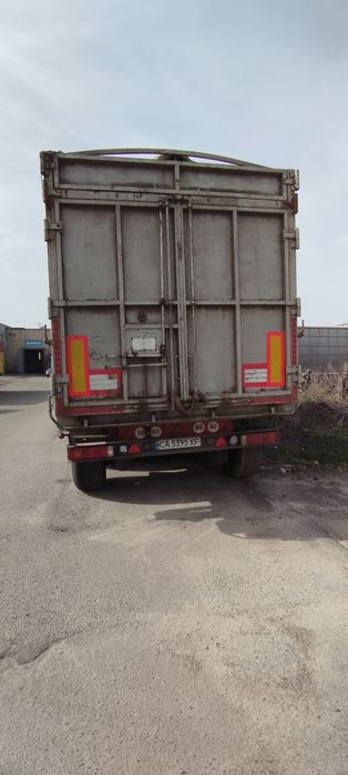 Напів причіп  Montracon