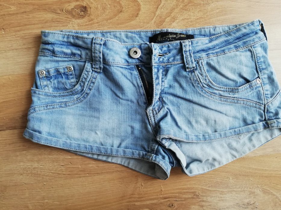 Krótkie jeansowe damskie spodenki, rozm. 28, 95% bawełna