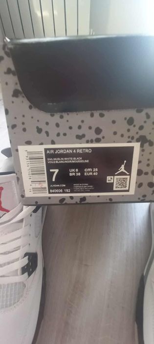 Air jorda 4 retro