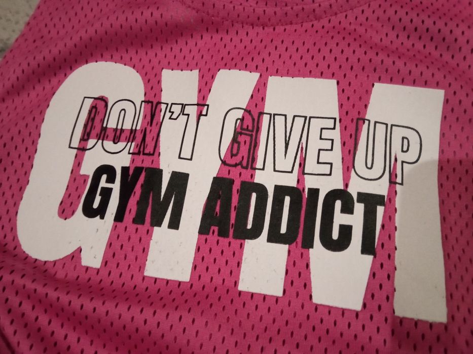 Top desportivo de duas cores