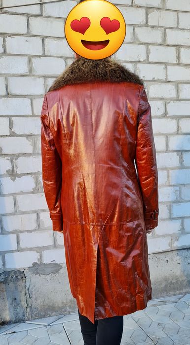 Плащ, пальто шкіряне