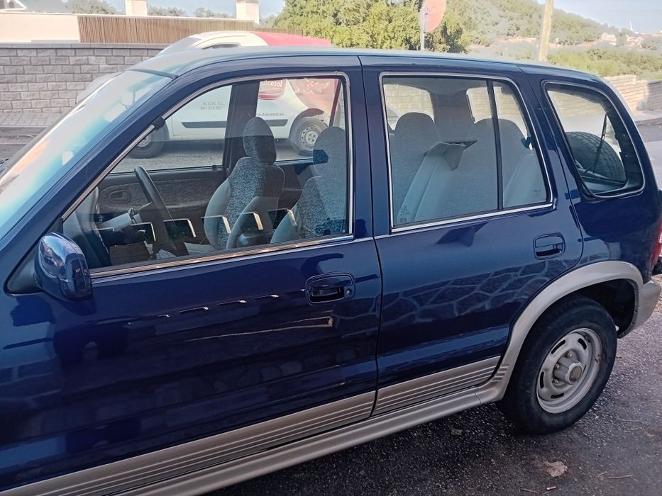 Jeep Kia 2.0  TD