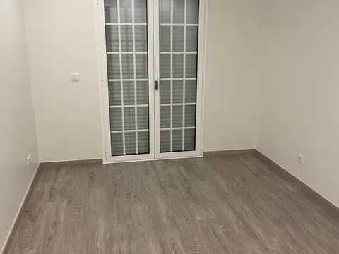 Arrendp apartamento T2 - Pombal (Bairro Agorreta)