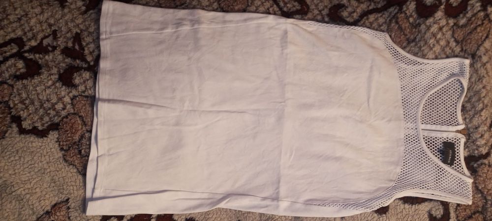 Biała sukienka damska