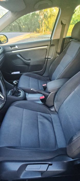 VW Golf Variant 1.6TDI Highline BlueMotion foto 5