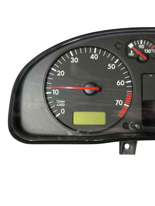 Quadrante / Painel de Instrumentos VW PASSAT B5.5 Variant