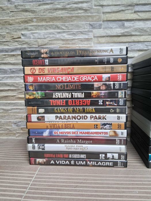 Vende-se Conjunto 73 DVD`s de Filmes