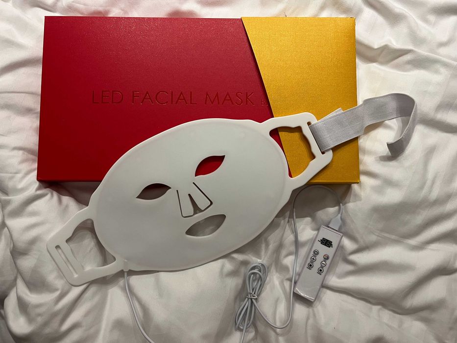 Светодиодная світлодіодна LED маска для лица