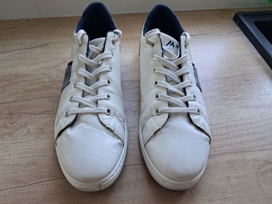 Buty męskie białe sportowe Martes r.44 (28,5cm)