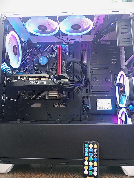 Gamingowy i3 10Gen RTX 1660 16Gb SSD HDD SPC 600W LED Win11