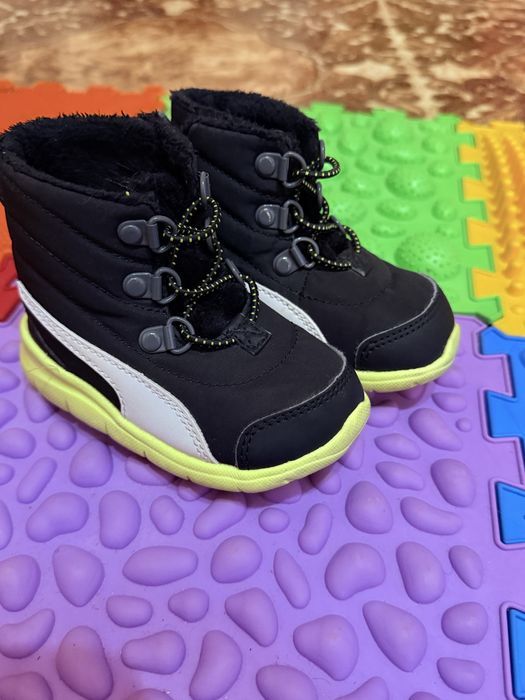 Ботинки на весну на дівчинку 21 розмір