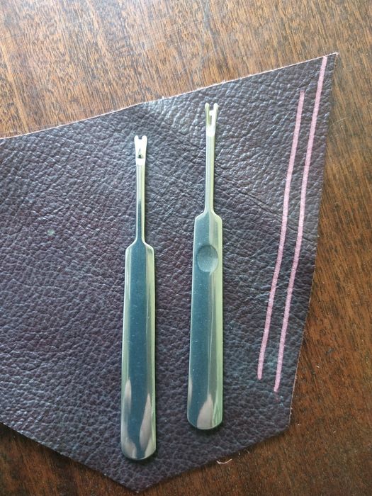 Канавко рез для кожи