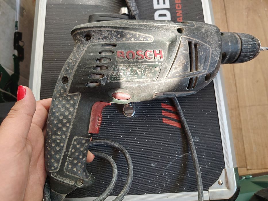 Berbequim Bosch com fio