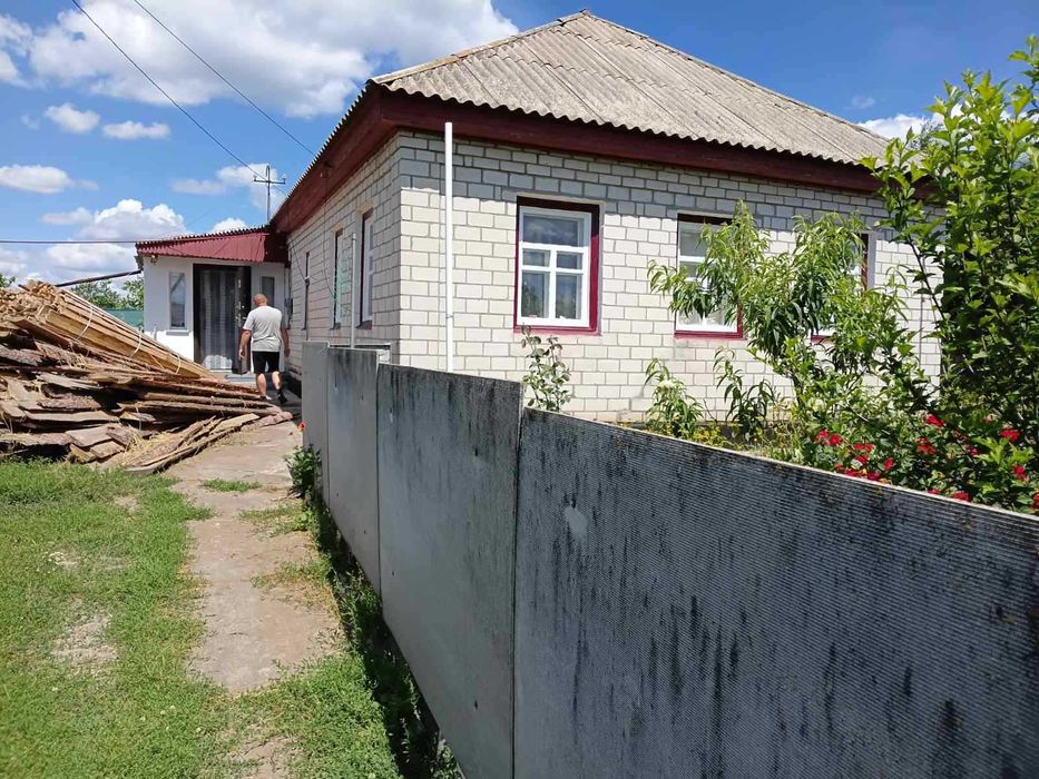 Продається житловий будинок.