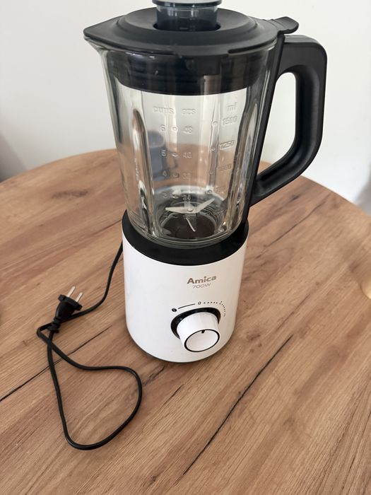 Blender kielichowy szklany amica BTM 3011 700W 1,5l tryb pulsacyjny