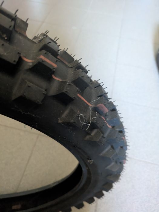 Opona enduro Dunlop R21