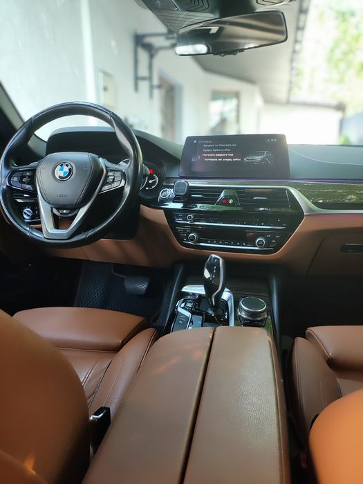 BMW 5 Series 2018 VIN WBAJA9C59JB252202 фото оголошення 9 з 24