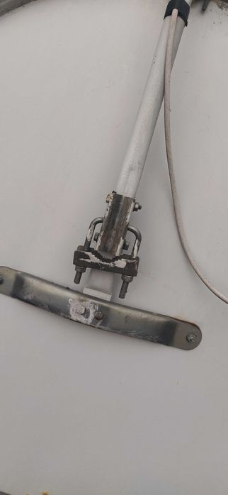 Супутникова антена Спутниковая