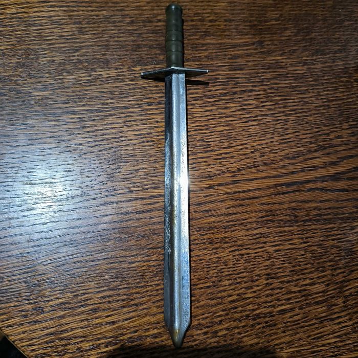 Ручка- шариковая в виде Меча.