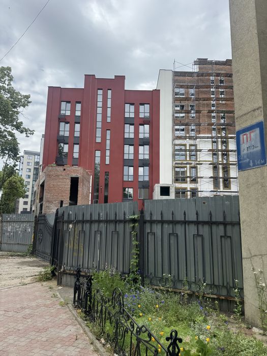 Продам 1кім. квартиру в Новобудові, центр міста.